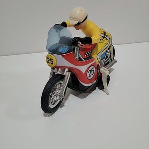 Daiya, Japan - Tin battery-operated Stunt Racer Motorcycle, 1960 -27cm